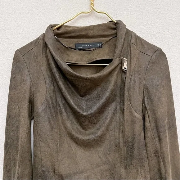Zara Faux Suede Olive Green Draped Asymmetrical Zip Up Moto Jacket - Picture 4 of 12